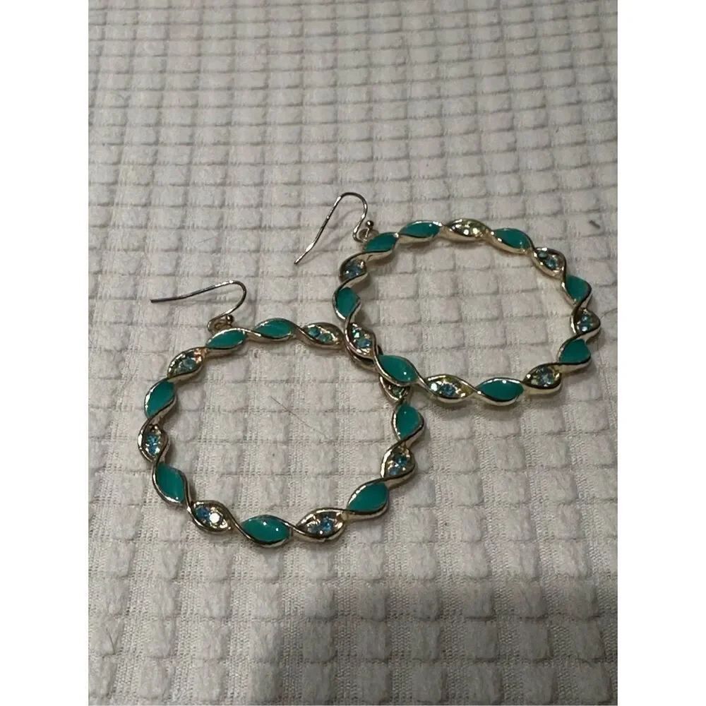Gold tone dangle hoops - Picture 1 of 5